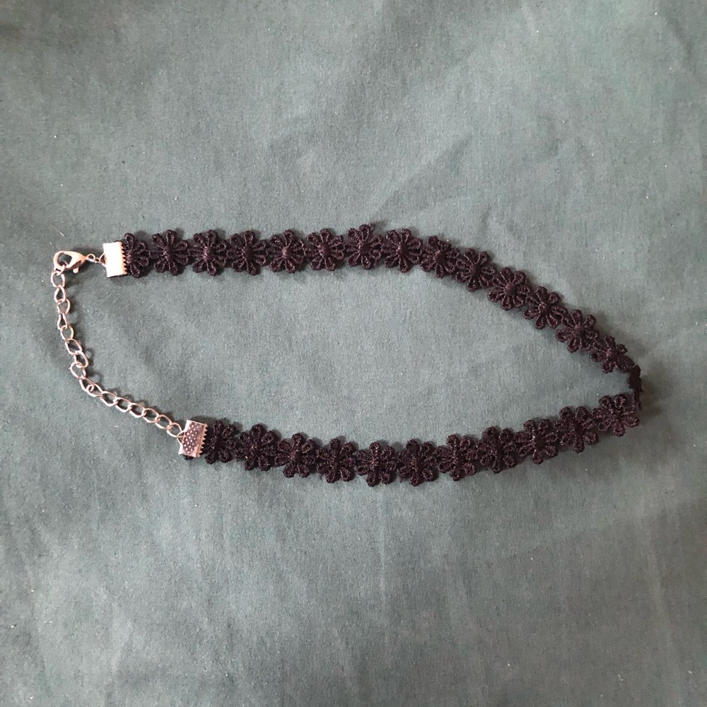 Floral Lace Choker